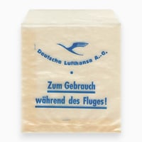ドイツ　紙袋　Deutsche Lufthansa