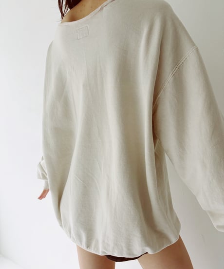 T263-CS05 / off the shoulder sweat tops