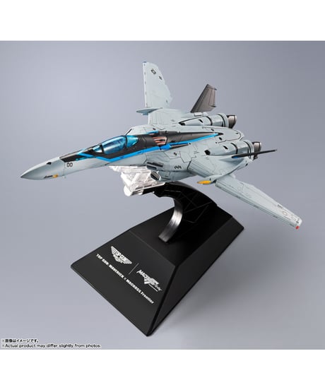 【予約】【9月発売予定】　DX超合金 VF-25 メサイアバルキリー トップガン マーヴェリックVer.　マクロスＦ　アクションフィギュア　［バンダイ］