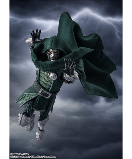 【予約】【送料無料】S.H.Figuarts ドクター・ドゥーム（アベンジャーズ／ドゥームズデイ）　［バンダイ］【12月発売予定】