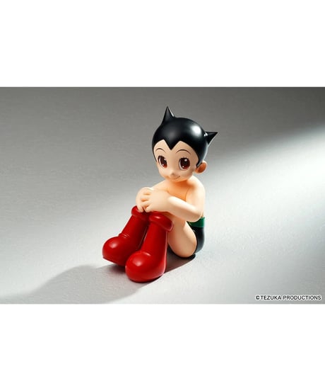 【予約】鉄腕アトム アトム 完成品フィギュア　[キューズQ]
