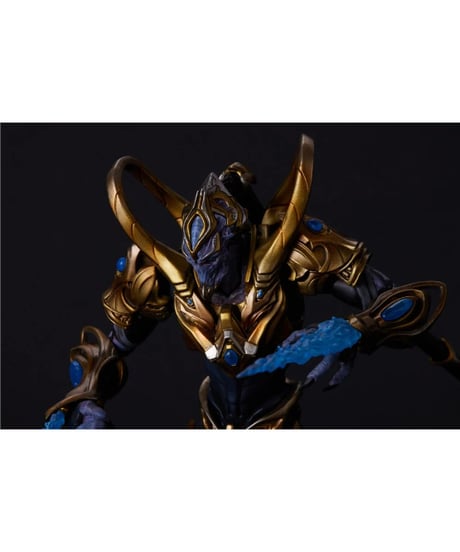 【予約】StarCraft Zealot　塗装済み可動フィギュア　[Besthobby]