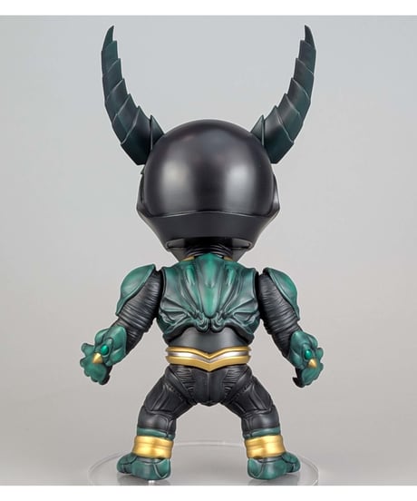 【予約】【特撮メタルボーイヒーローズ】仮面ライダーギルス　組立て式レジン製ガレージキット　［メタルボックス］