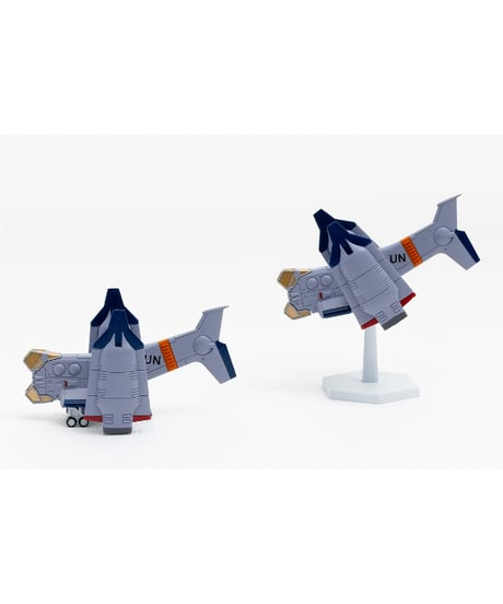 【予約】【送料無料】SYUTO Tiny Scale 1/350 『ヱヴァンゲリヲン新劇場版』 近接航空支援用垂直離着陸対地攻撃機 YAGR-3B　組み立て式プラキット　[StudioSYUTO]