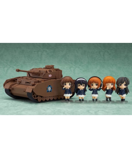 【予約】ねんどろいどもあ Ⅳ号戦車 D型改（H型仕様）　塗装済み完成品　ガールズ＆パンツァー 最終章　［グッドスマイルカンパニー］