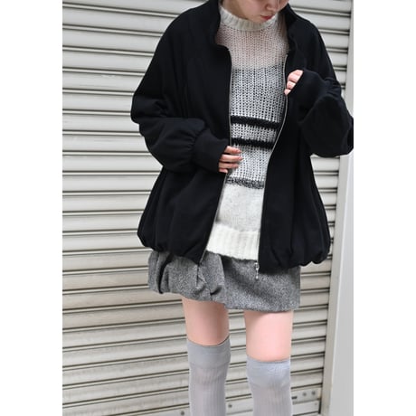 RUMCHE “Funnel Neck Zip Sweat”