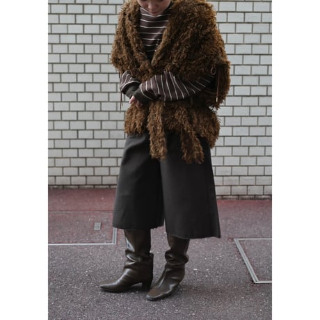 FUMIE＝TANAKA “fluffy 2way VEST”