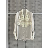 FUMIE＝TANAKA “embroidery collar shirt”