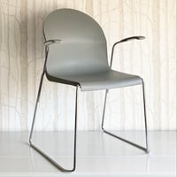 【ユーズド品】MAGIS マジス/AIDA CHAIR アイダ・チェア/アームあり＜製造終了品＞②   RICHARD SAPPER / リチャード・サッパー