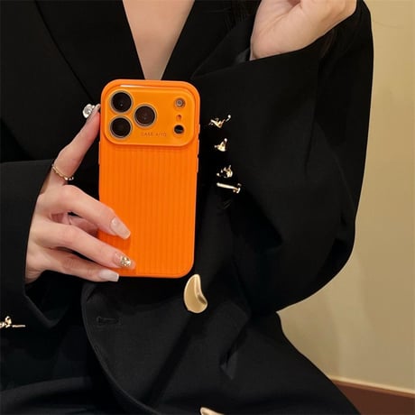 シリコン iphone17/17pro ケース 縦ラインデザイン スマホ ケース カメラ 保護 R500