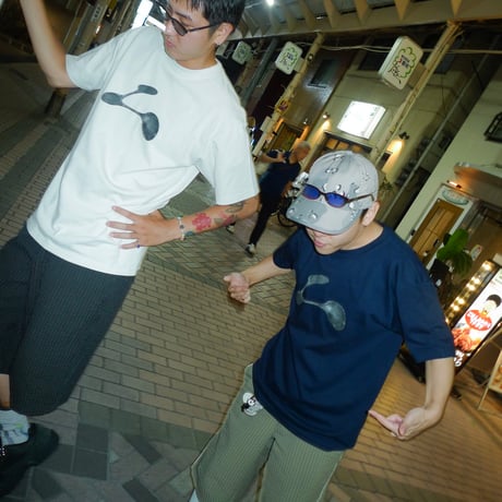 LIDAIRPEAKS × SPOONS EXCLUSIVE T-SHIRT Navy