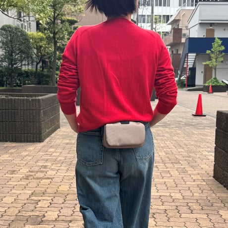 CONME NANO 「ポケット感覚」で気軽に持ち歩く！手ぶら派のための「究極の2WAYミニバッグ」
