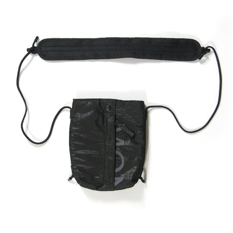 MONCLER ／ モンクレール　撥水 クロスボディバッグ ルーマニア製 MATT BLACK COLLECTION ALCHEMY ｜ オールシーズン