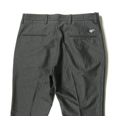 BEAMS GOLF PURPLE LABEL ／ ビームスゴルフ　ストライプ ジャージ スラックス ストレッチ パンツ ゴルフパンツ チャコールグレー ｜ 春夏　（No.331818）