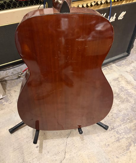 【ジャンク特価品】Morris アコギ ハードケース付き！！