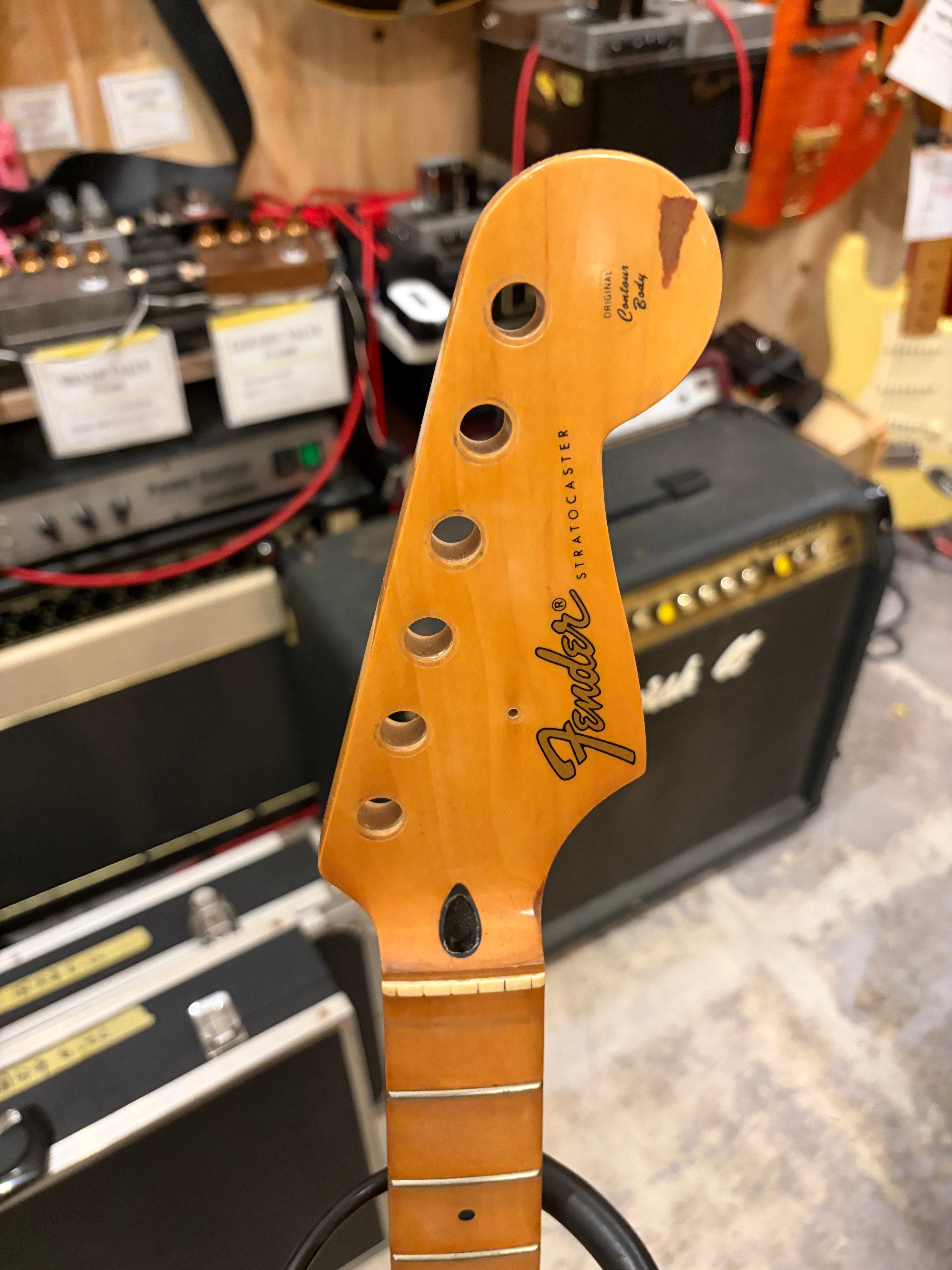 ジャンク特価品】Fender JAPAN ストラト ザグリ、スキャロップ加工