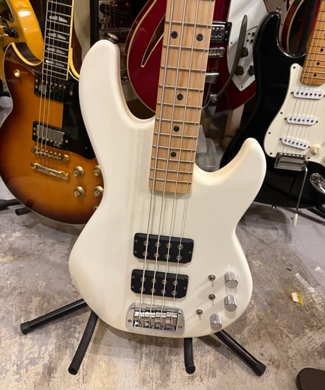 【ジャンク特価品】G＆L L2000 ハードケース、認定書付き