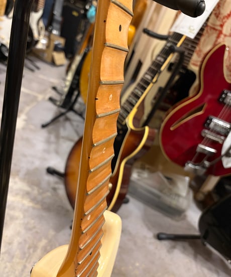 【ジャンク特価品】Fender JAPAN ストラト   ザグリ、スキャロップ加工