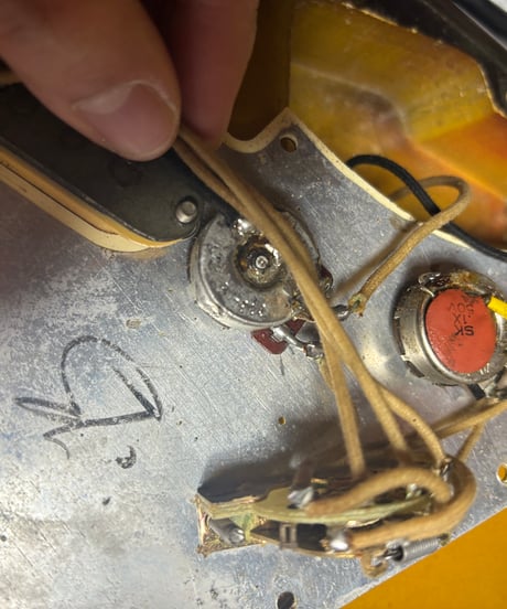 【在庫あり】Fender Stratocaster 1965年製【※ご購入ご希望の方はお問い合わせください】