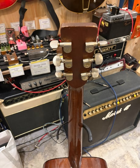 【ジャンク特価品】Morris アコギ ハードケース付き！！