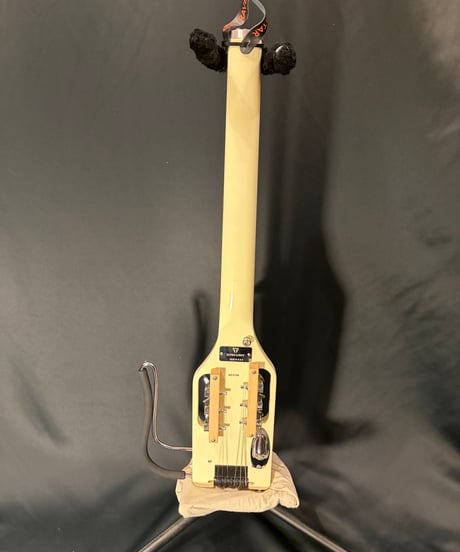 TRAVELER GUITAR　 Ultra-Light Electric