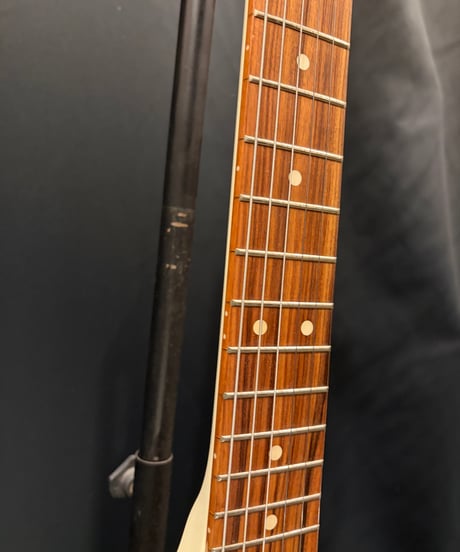 TRAVELER GUITAR　 Ultra-Light Electric