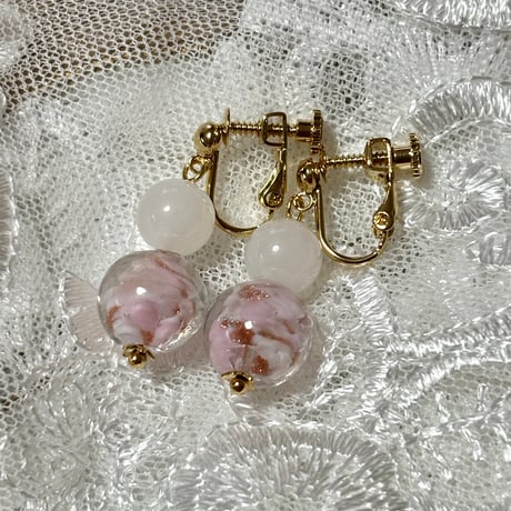 ホワイトジェイド | STORES
