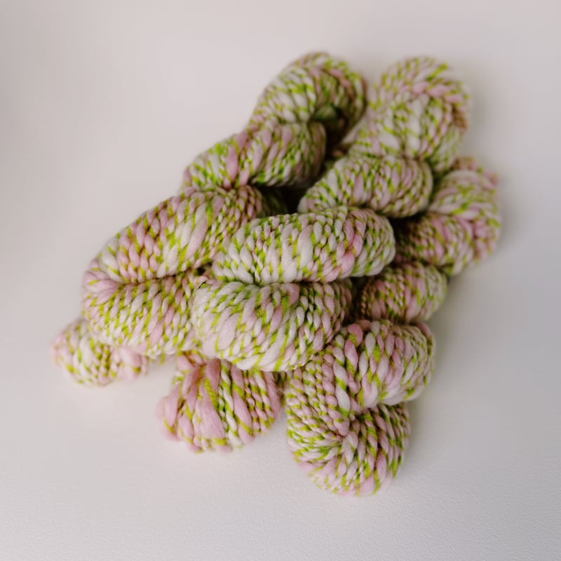 手紡ぎ毛糸　くるみるくページ CATEGORY 手紡ぎ糸/Handspun yarn | 【手紡ぎ糸と編み物パターンのお店