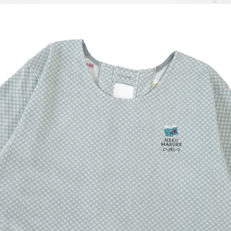 26-9662　ネコまるけフリース　ドレスあきカッポウ