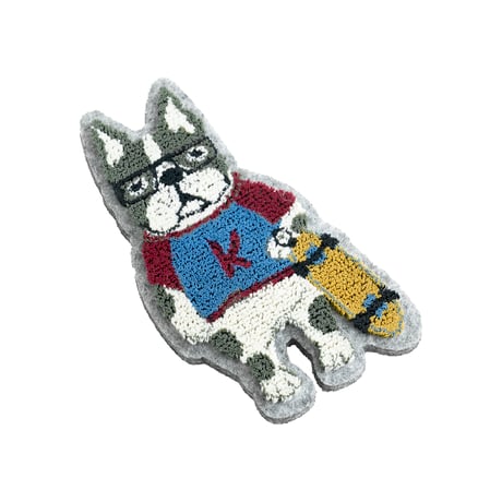 26-10096　モコモコブラシ刺繍のブローチ　パウロ