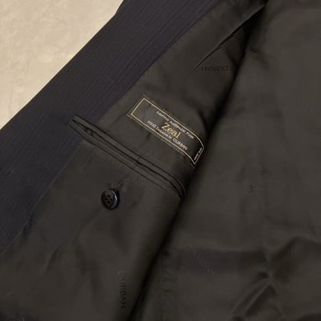 L197｜D'URBAN(ダーバン)✕Zeal 2Bダークネイビーストライプスーツ(BB6)定価86,000円
