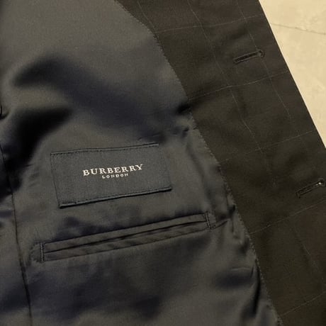 M90｜BURBERRY LONDON 段返り3Bダークグレーウインドウペンスーツ(A5) 定価18万 バーバリー