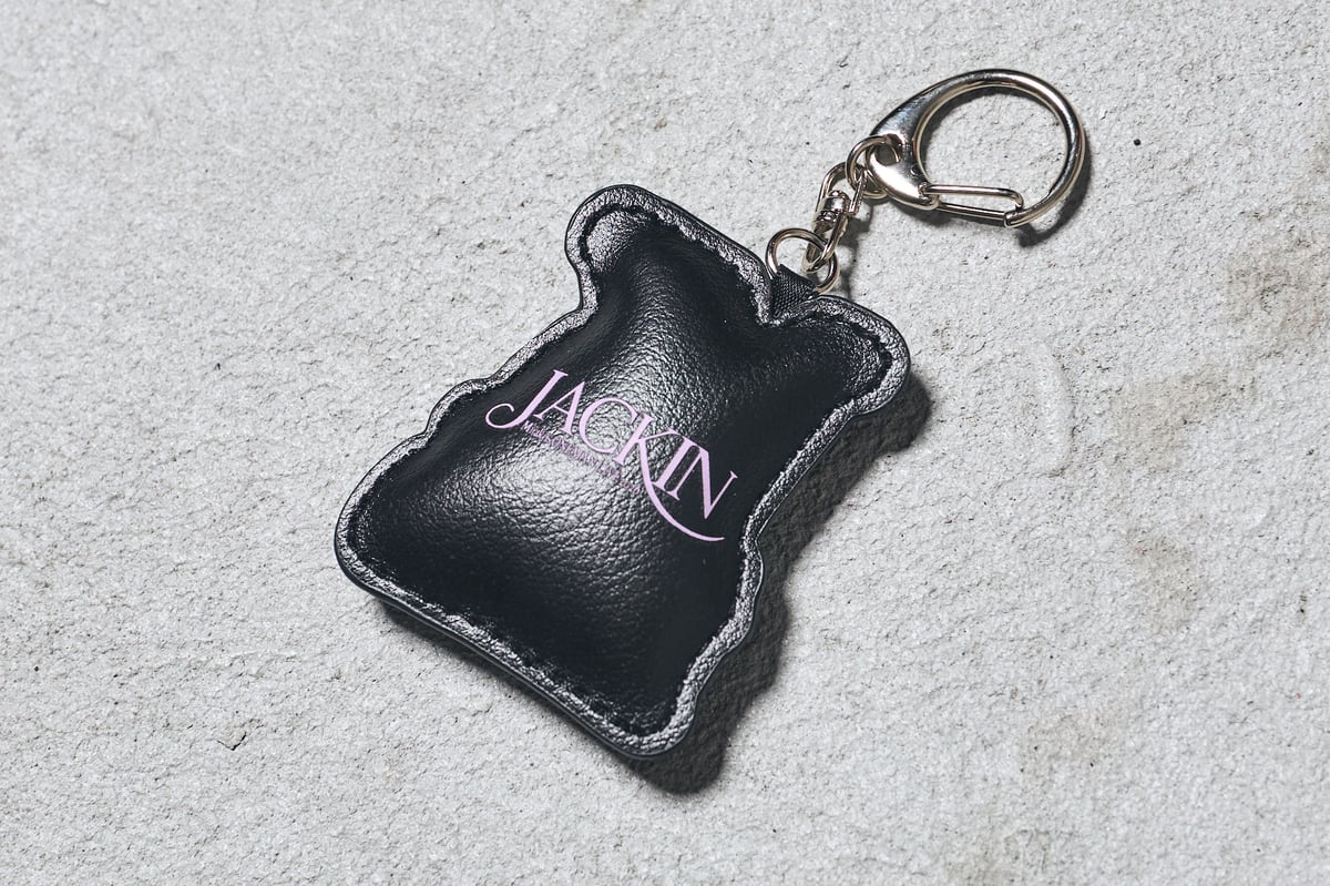 JACKIN クッションキーホルダー | Miiakiis Official Store