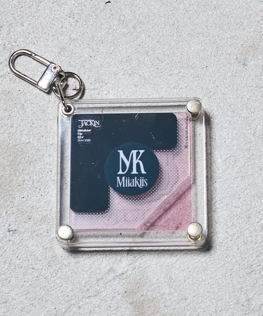 キーホルダー・アクリルキーホルダー mk MK レイヤードアクリルキーホルダー | Miiakiis Official Store