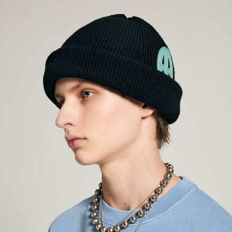 FILE_2026_2_KNIT_CAP_BLACK_BLUE