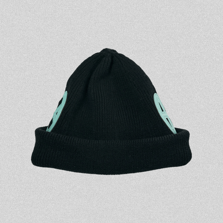 FILE_2026_2_KNIT_CAP_BLACK_BLUE