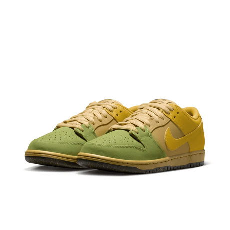 NIKE SB DUNK LOW PRO WC "SAFFRON QUARTZ"