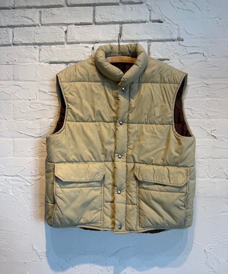 A&M INDUSTRIESダウンベスト