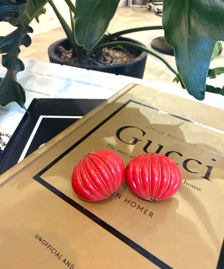 vintage prety earring