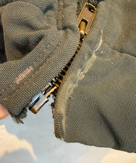 Carhartt アクティブジャケットパーカー　モスグリーン