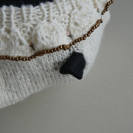 【別注】8月中旬までの発送　doll clothes （knit×beads）