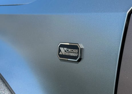 dear badge “CROSS MEMBER”