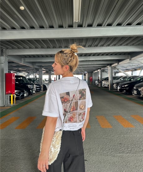 balloon apple photo tee