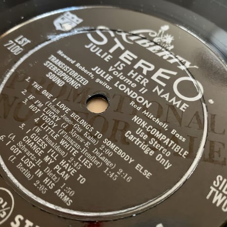 JULIE LONDON - Julie is Her Name (LIBERTY LST7100)