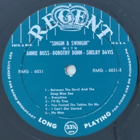 ANNIE ROSS, DOROTHY DUNN, SHELBY DAVIS - Singin' 'N Swingin' (REGENT RMG6031)