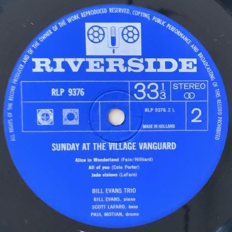 BILL EVANS - Sunday at The Village Vanguard (INTERDISC/RIVERSIDE RLP9376)