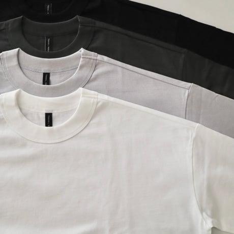 TRAVAIL MANUEL ミディ天竺バックラウンド長袖Tシャツ