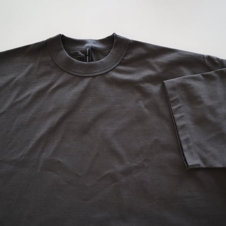 TRAVAIL MANUEL ミディ天竺ビッグスリットTシャツ