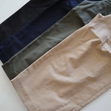 universal tissu コットンリネンタックパンツ