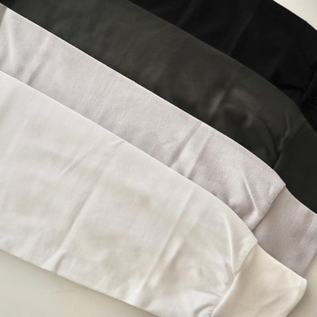 TRAVAIL MANUEL ミディ天竺バックラウンド長袖Tシャツ